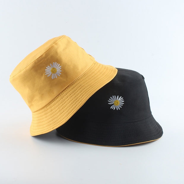 Summer Daisies Bucket Hat